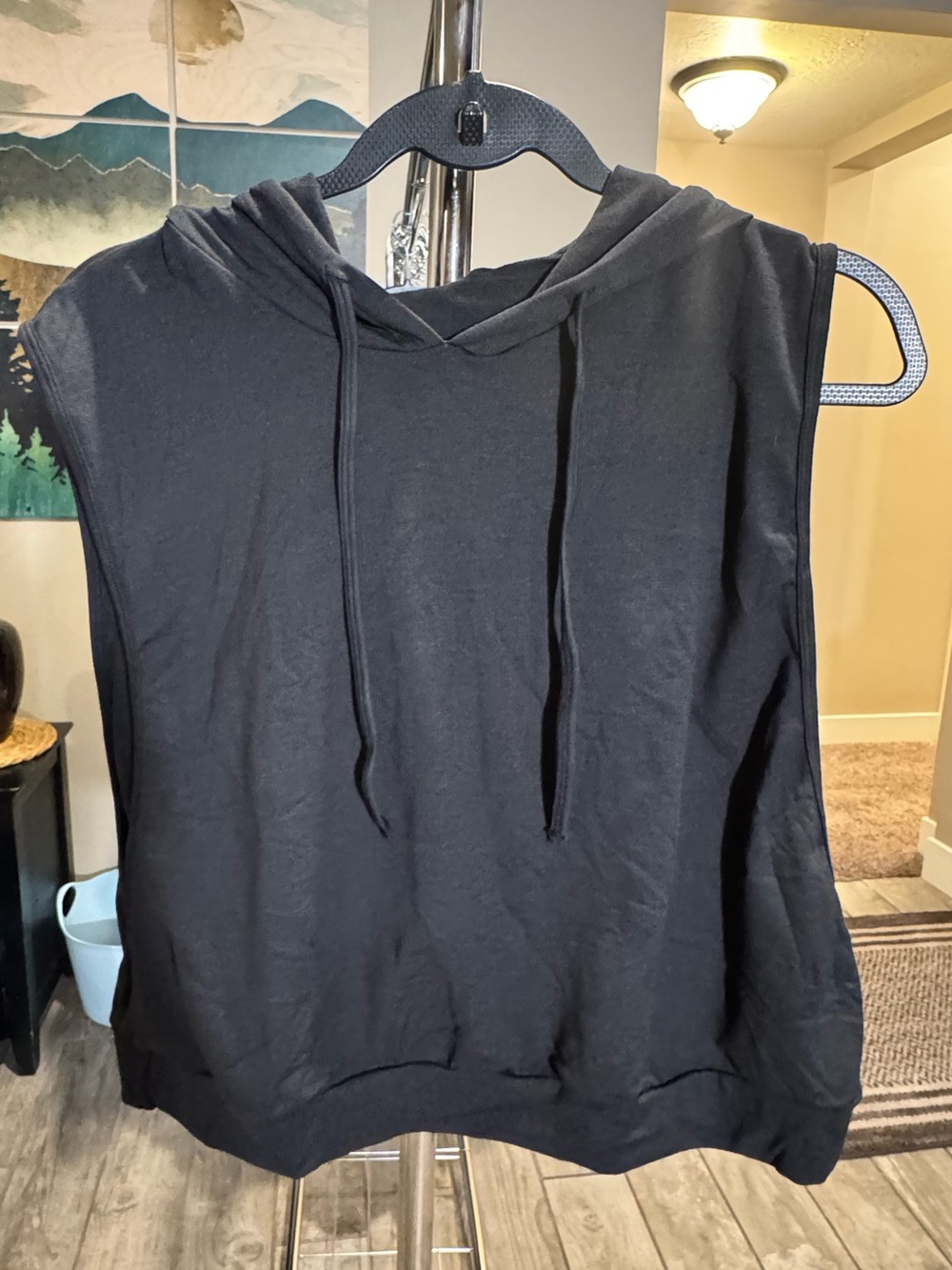 HALARA Black Sleeveless Hoodie Muscle Tee